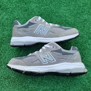 New Balance 990 Gray Sneakers